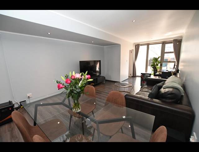 2 BEDROOM APARTMENT FOR SALE IN RIVONIA